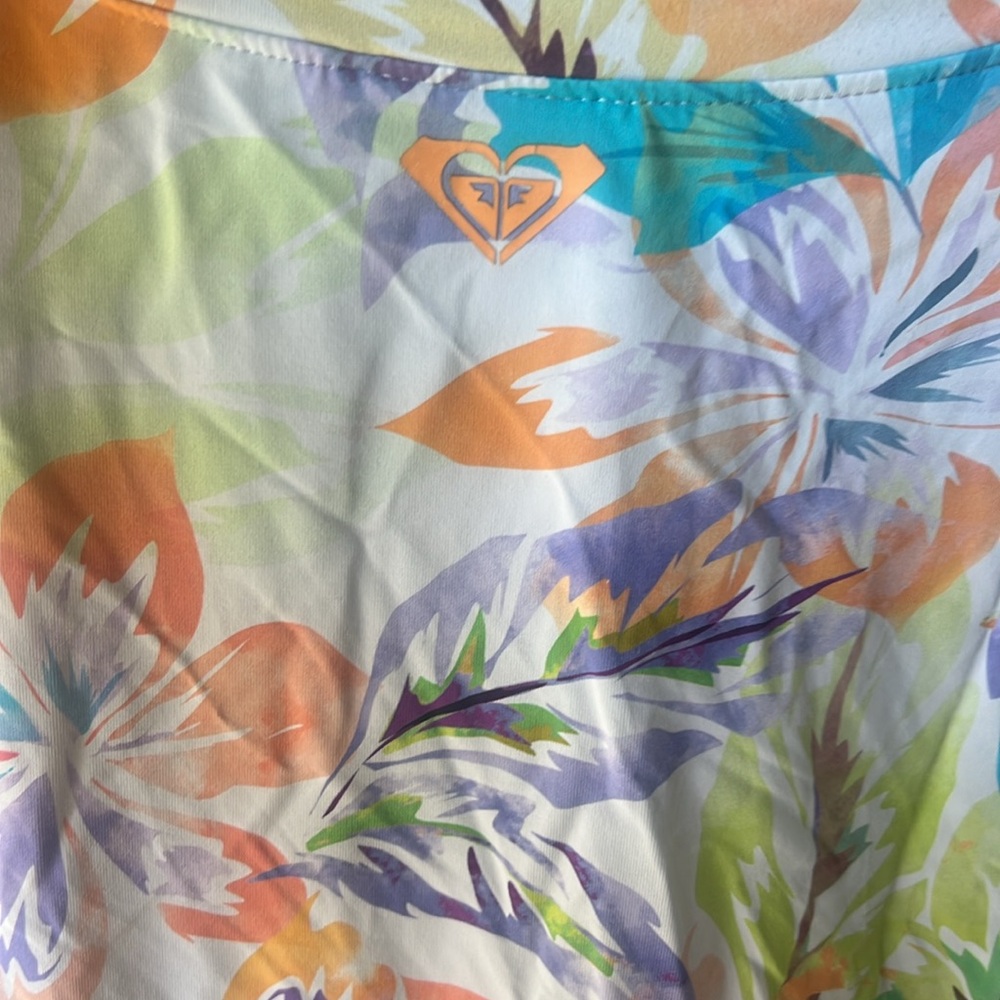 Roxy Women's Standard Rashguard - Picture 3 of 5